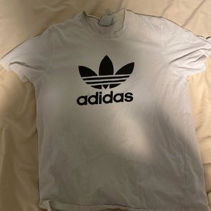 White Adidas trefoil t shirt - size L